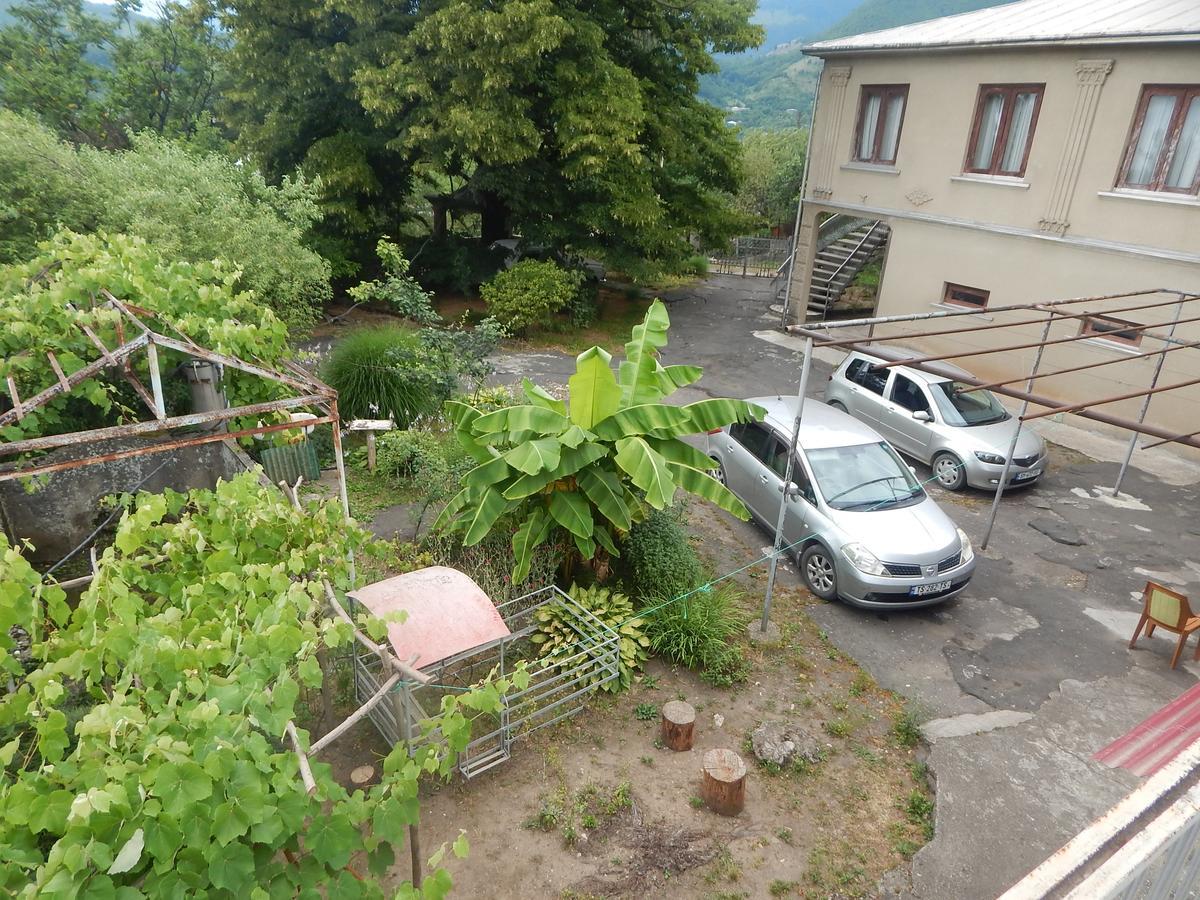 Savanna House Jvari Bagian luar foto
